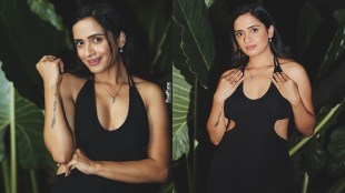 Sanika Banaraswale Black Dress Bold Look