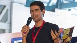यूट्यूबर ध्रुव राठीला दिल्ली पोलिसांनी घेतले ताब्यात; कॉक्रोच जनता पार्टीची माहिती
