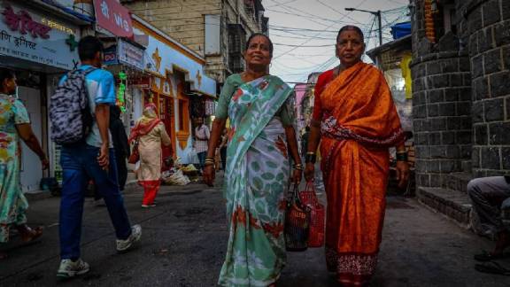 BEST Bus Fisherwomen Issue Mumbai | Koli Community BEST Bus Entry Rules