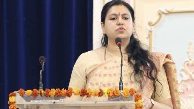 माजी IAS दिव्या मित्तल यांची विधानसभेसाठी तयारी सुरू? नवरात्रोत्सवात मोर्चेबांधणीला वेग