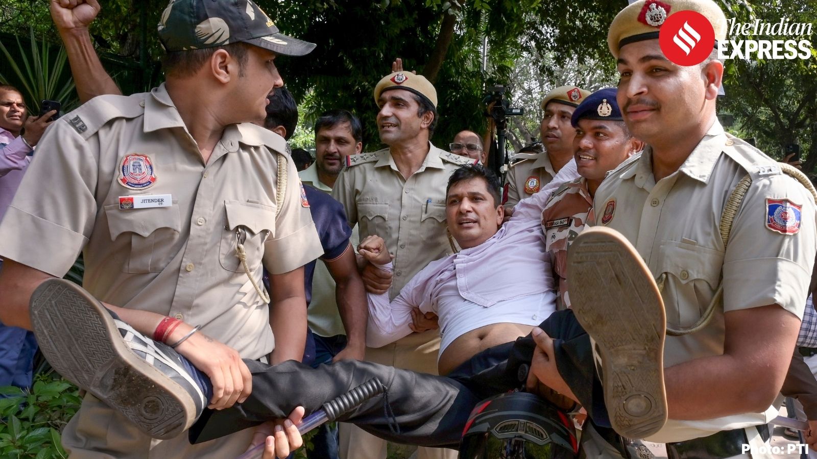 500 detained in Delhi protest against CEC Gyanesh Kumar