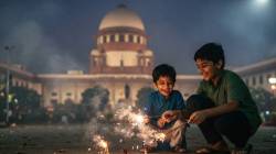 “देवालाही वाईट वाटेल”, फटाक्यांवरून सर्वोच्च न्यायालयाची कानउघाडणी; धर्म, आरोग्य यावर महत्त्वाचे भाष्य